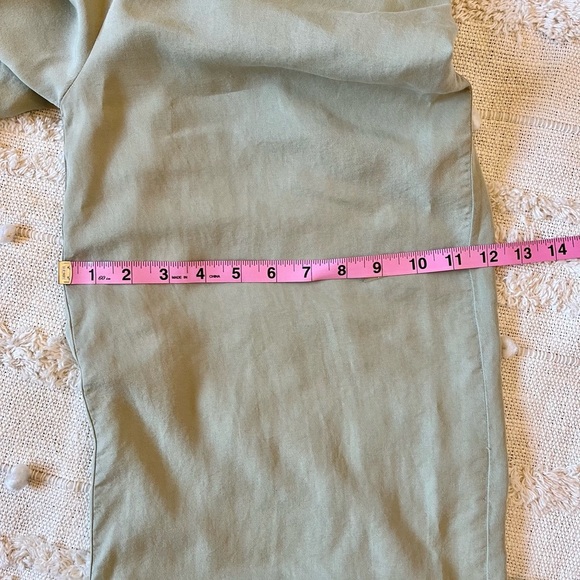 Love Tree sage green ruffle surplice cropped jumpsuit xsmall - Picture 7 of 8